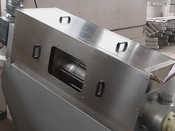 Steel-Cover-and-PMMA-Windows-make-safer1